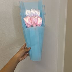 White And Pink Tulip Bouquet 