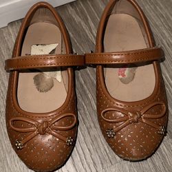 Toddler Size 7 Brown Flats