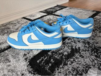 Men’s Nike Dunk Low, University Blue (Size: 12.5)