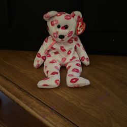Beanie baby bear