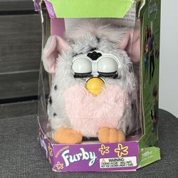 Tiger Electronic Furby 