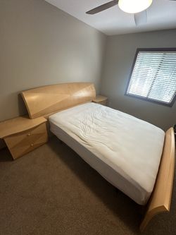 High End Queen Bedroom Set - Made In Italy