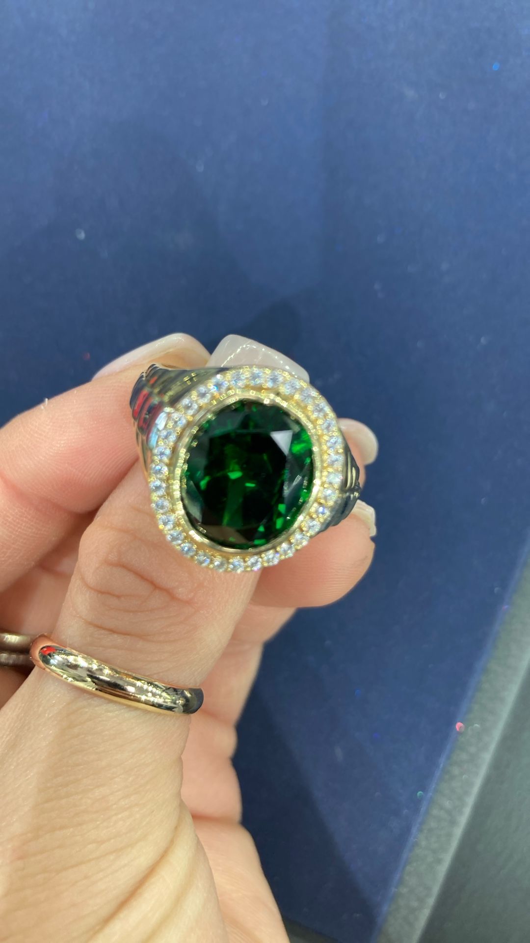 Ring