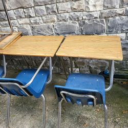 CLASS ROOM DESK AND CHAIRS COMBINATION