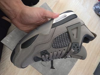 AIR JORDAN 4 RETRO "CAVE STONE AND BLACK"