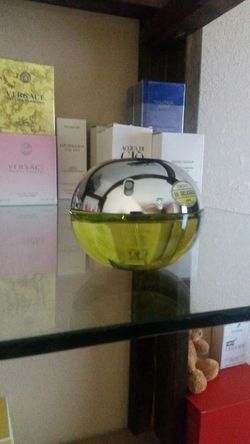 By delicious DKN'Y 3 4.2oz 100.ML yo vendo perfumes auténticos a muy buen precio solo pídame el que le guste y el precio será siempre muy bajo