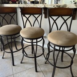 3 Bar Swivel Stools