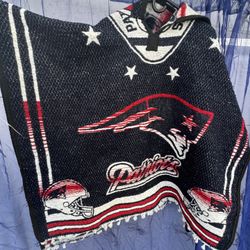 New England Patriots Hooded Sarape