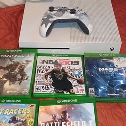Xbox One's For Sale Or Trade 