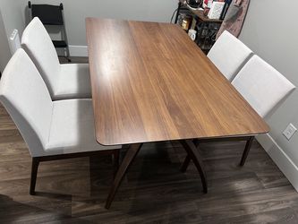 Dashone 4 - Dining Set with chairs