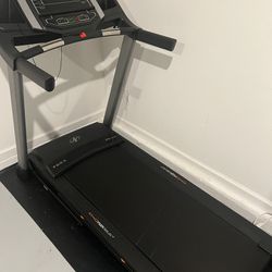 NordicTrack T6.5 S 2.6CHP Treadmill