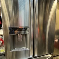 Kenmore Élite Fridge In Good Condition 