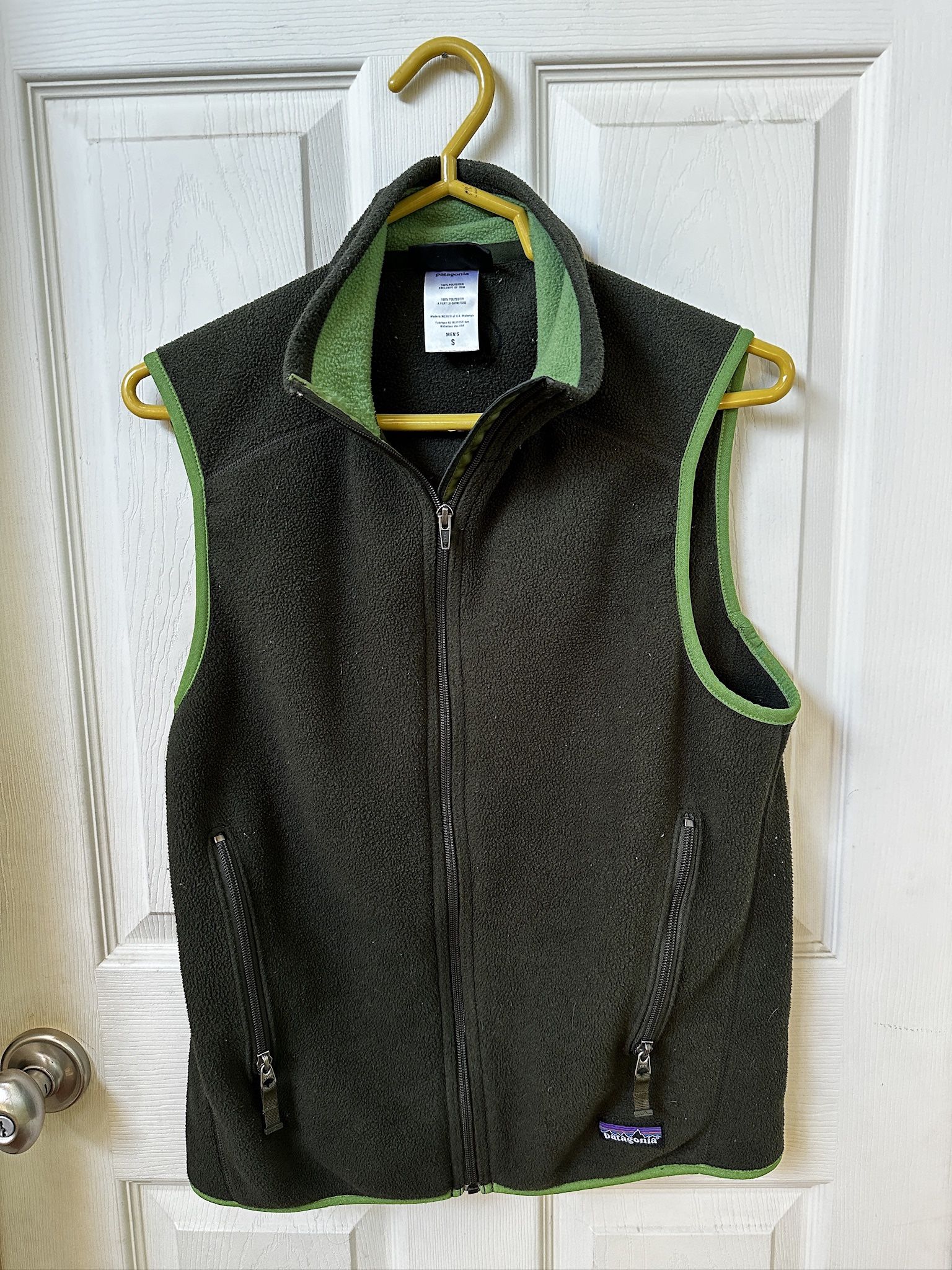Patagonia Fleece Vest Men's Size Small (fairly priced!!)