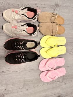Girl shoes