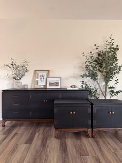 MCM Dresser Set