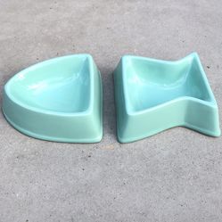 NEW*👉🏻2 Piece Fish Shape Ceramic Sack Pet Cat Dog Bowls Turquoise