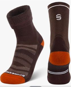 Thick Thermal Merino Wool Hiking Socks, Full Cushion Winter Socks, Anti Blister & Moisture Wicking, for Men & Women