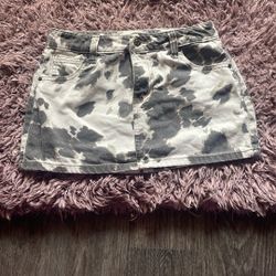Mini Skirt 