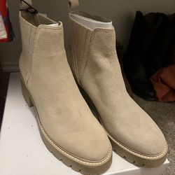 Women’s Suede Boots