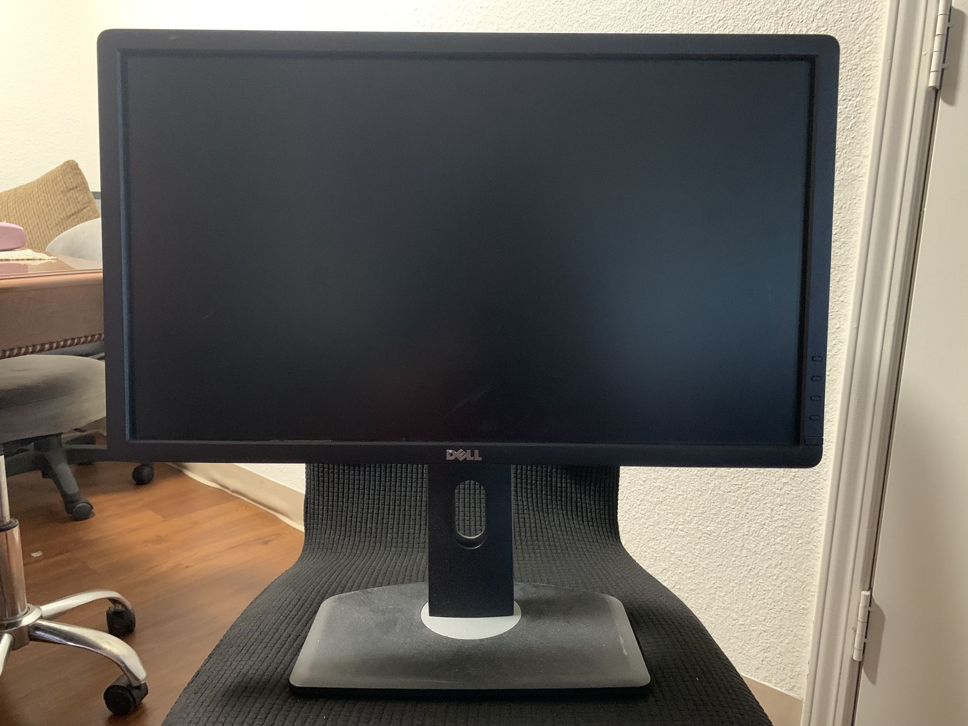 Dell Desktop Monitor
