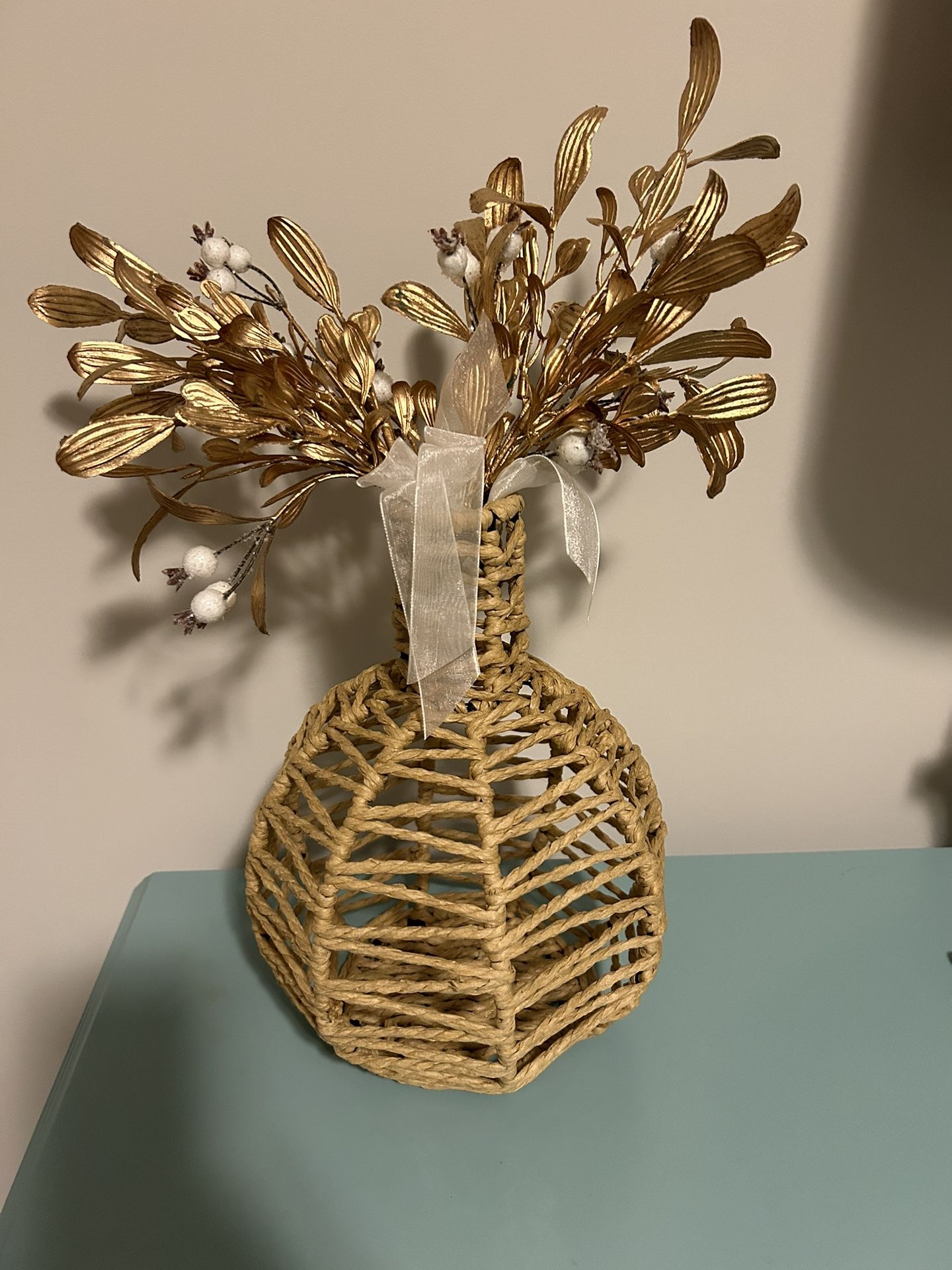 Wicker Vase w/floral Decor