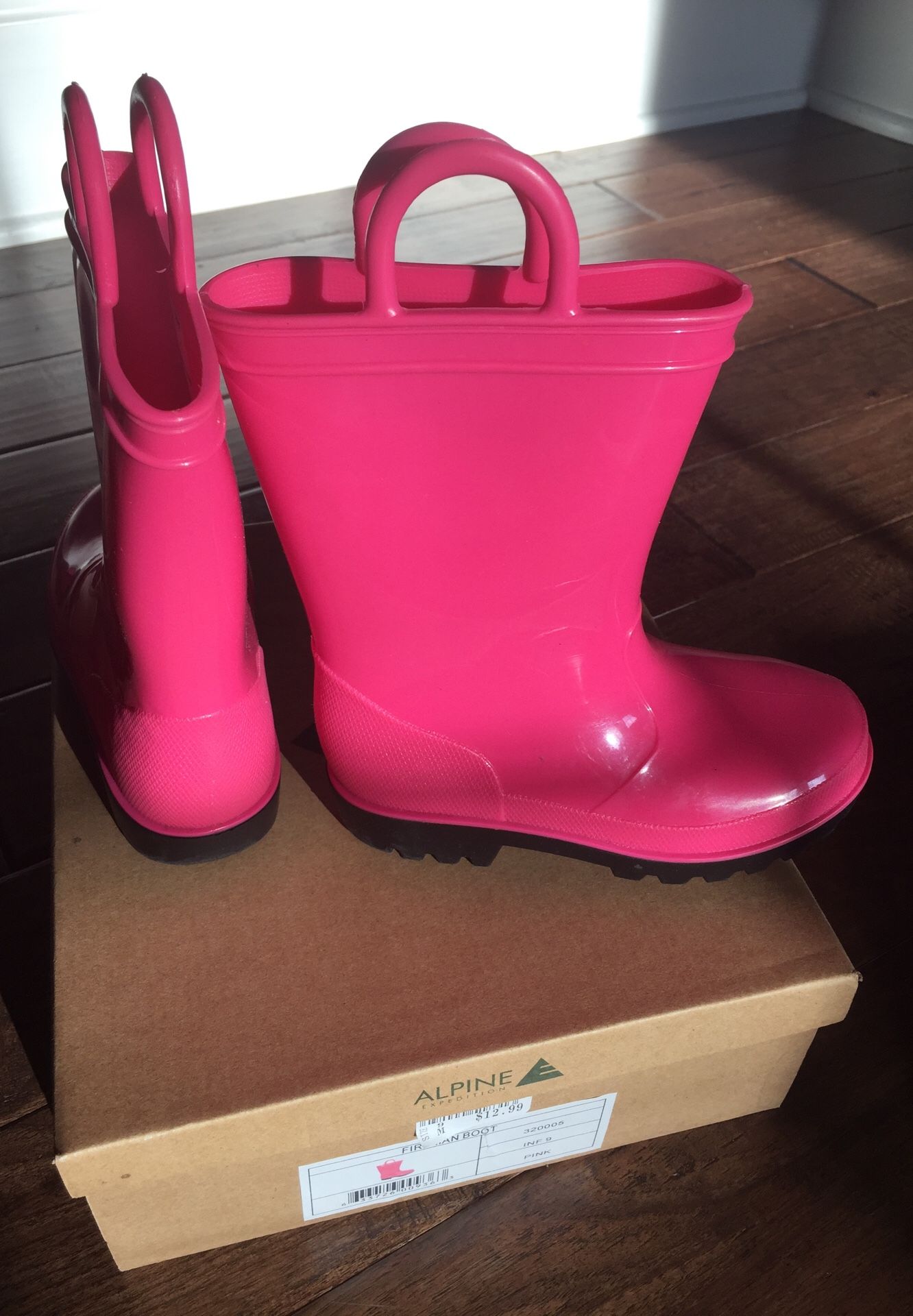 Rain boots (kids size 9)