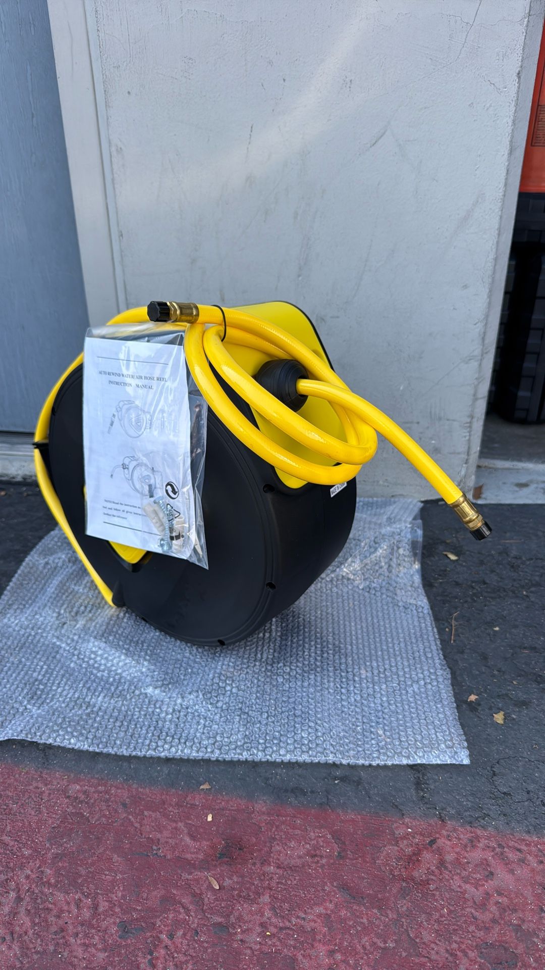 65 Ft Auto Rewind Air Hose Reel