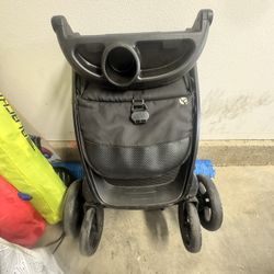 BabyTrend  stroller Black 