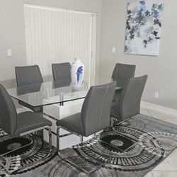 Dinning Room Table 