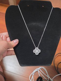 Itzel Jewelry
