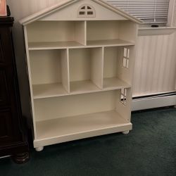 Dollhouse bookshelf 