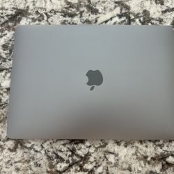MacBook Air “13 inch”