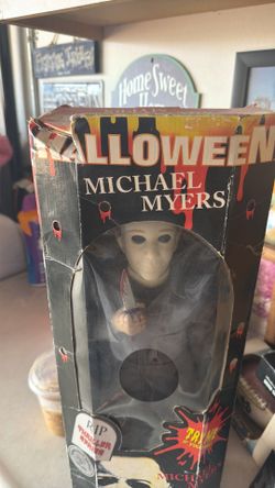 RIP Thriller Series: Halloween Michael Myers Collectable