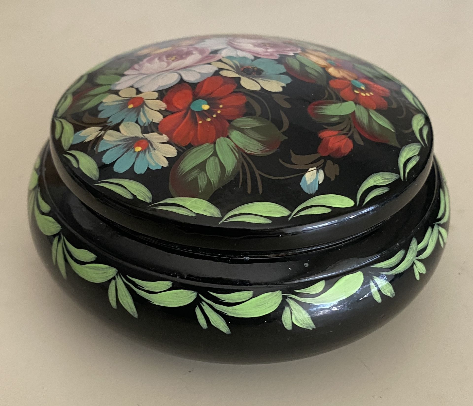 Vintage Round Russian Box