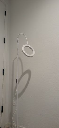 White plant lamp