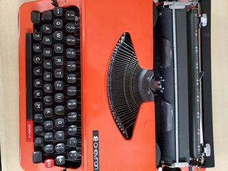 Chevron Portable Typewriter