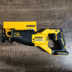 Soso saw saw dewalt XR 110