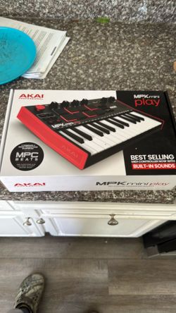 Akai MPK mini