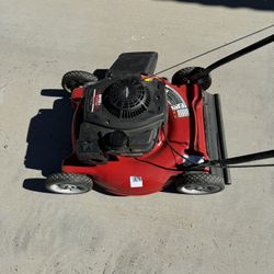 Gas Lawnmower 