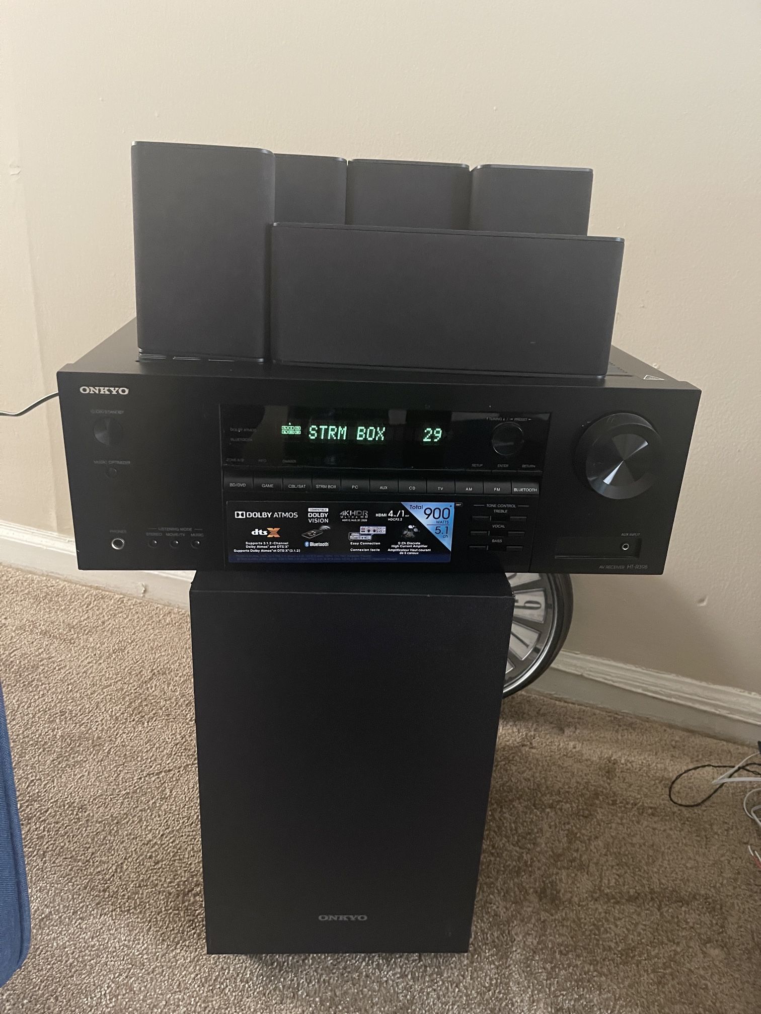 Onkyo Home Theatre with 1 CD Video Player