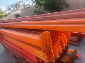 PALLET RACKS FOR WAREHOUSE
