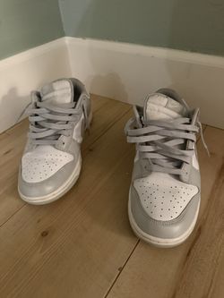 Grey Wolf Dunks