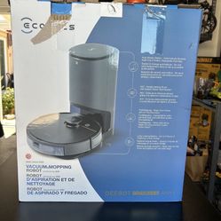 Robot Vacuum and mop - like new