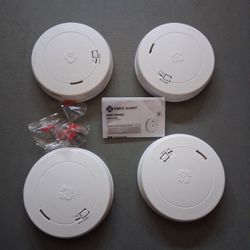 First Alert. 4 ,,,,$80 Neww