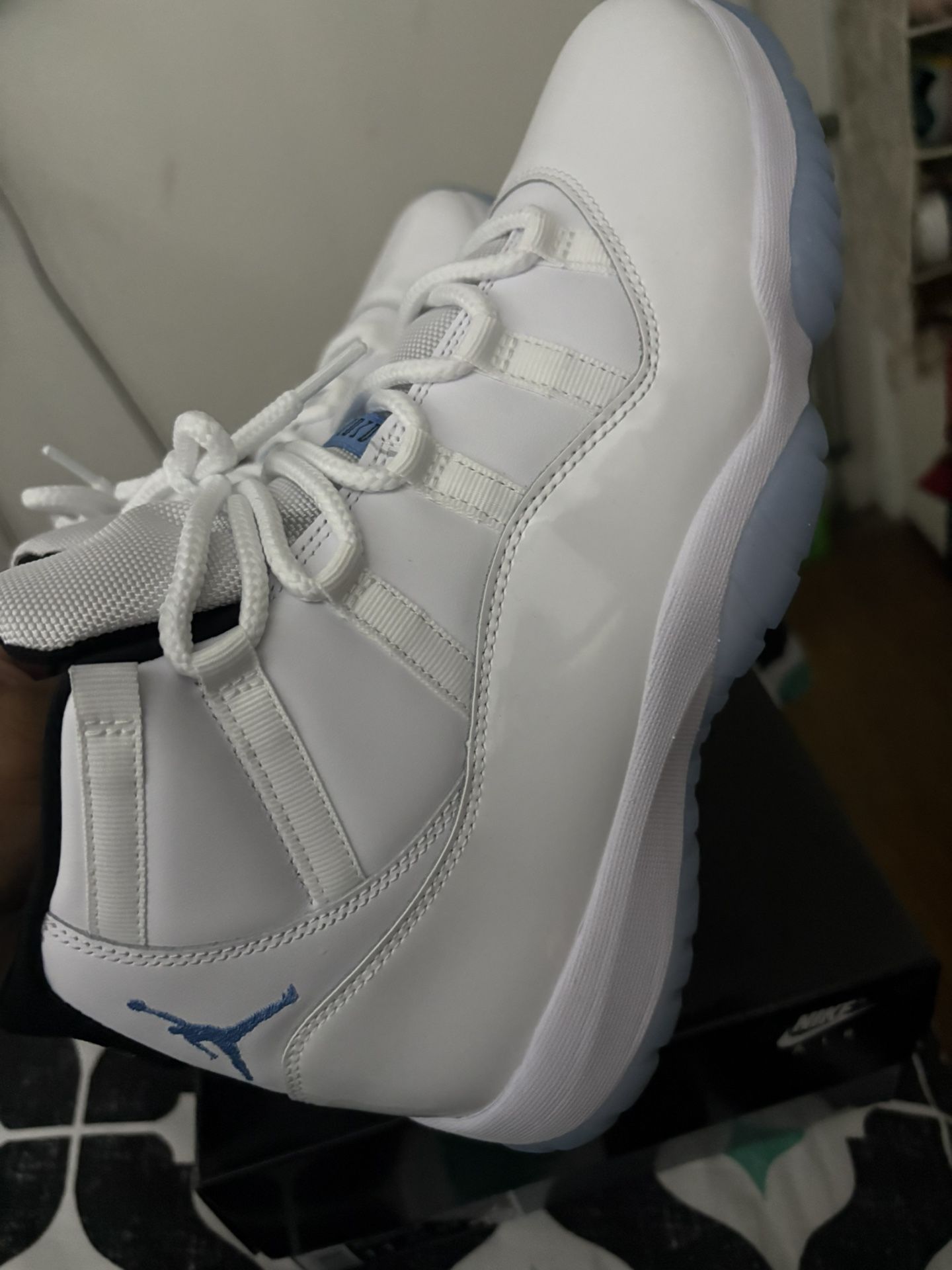 Jordan 11