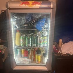 Redbull Fridge Doesn’t Cool