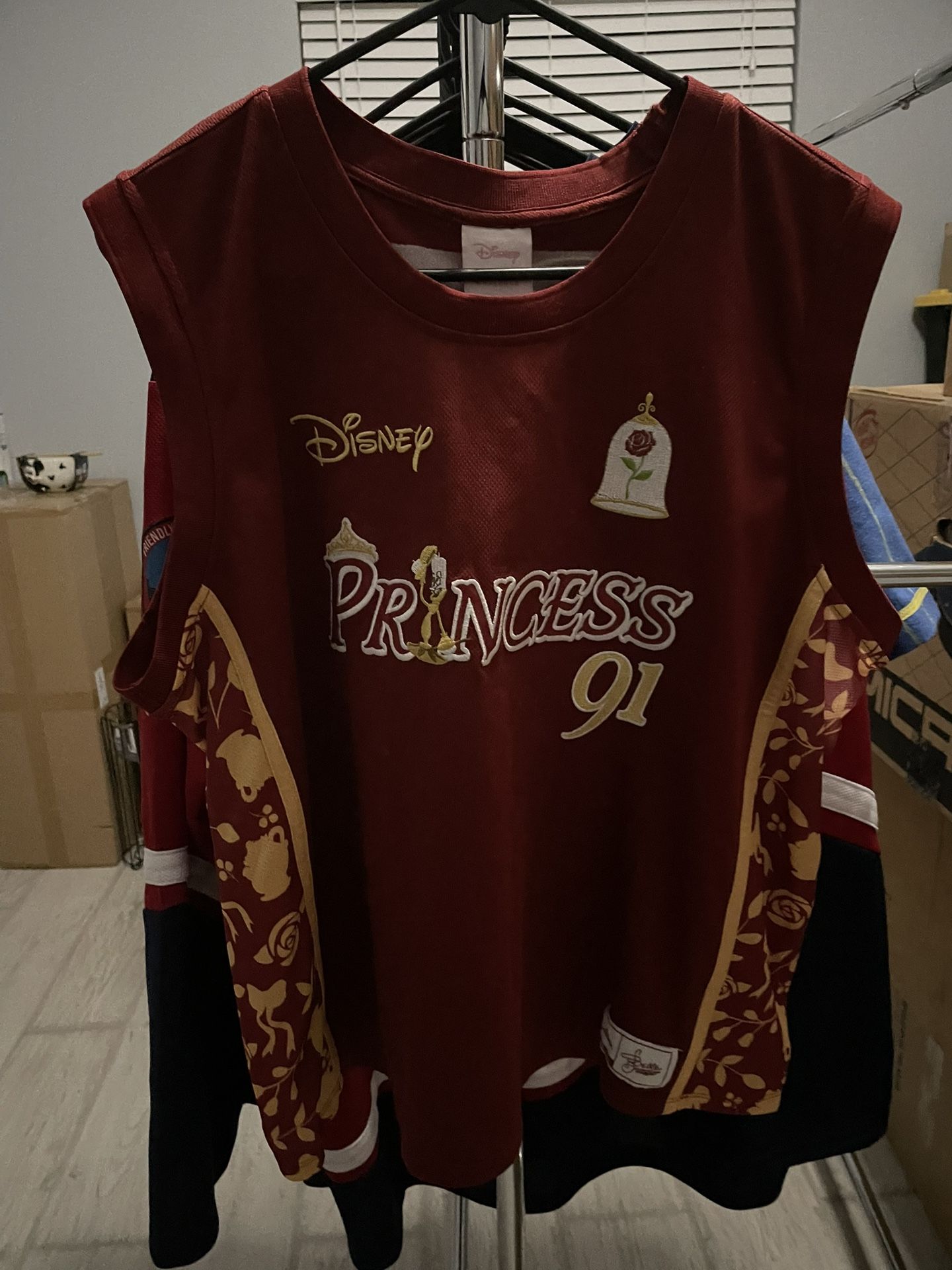 Disney Beauty and the Beast Belle Women's Plus Size Cropped Basketball Jersey