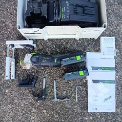 Festool Vecturo OSC 18 HPC Almost New Condition with Two 4.0 Batteries & Charg. Many Other Tools. For Pick Up Fremont Seattle. No Low Ball/Trades Plea