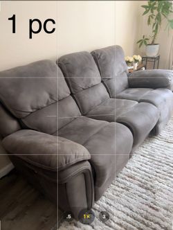 NORFOLK POWER RECLINING SOFA (VALUED AT $795)
