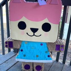 Dollhouse Cat Box Piñata 